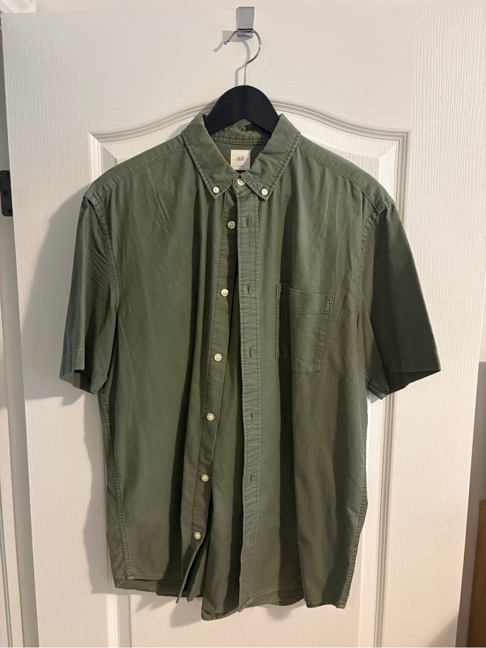 H&M Olive Green Short Sleeve Button-Down Shirt